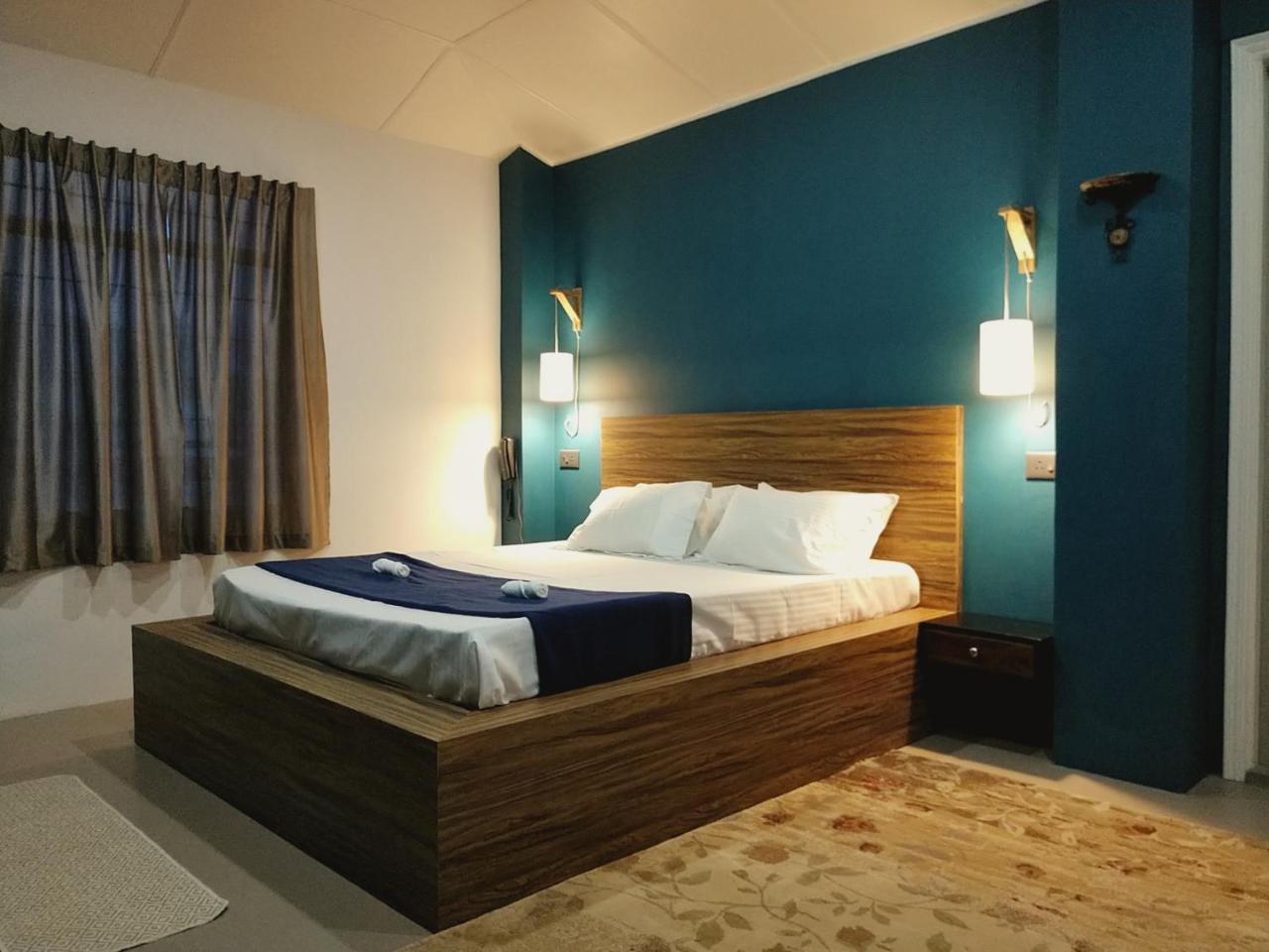 Rockski Boutique Bed & Breakfast Шилонг Екстериор снимка