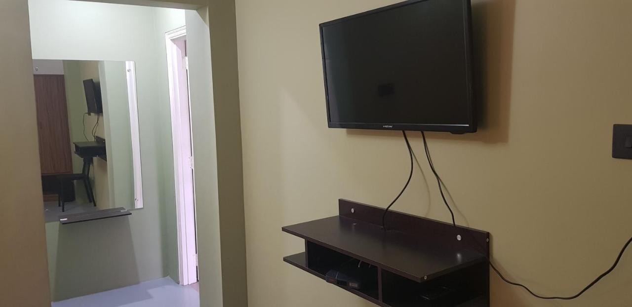 Rockski Boutique Bed & Breakfast Шилонг Екстериор снимка